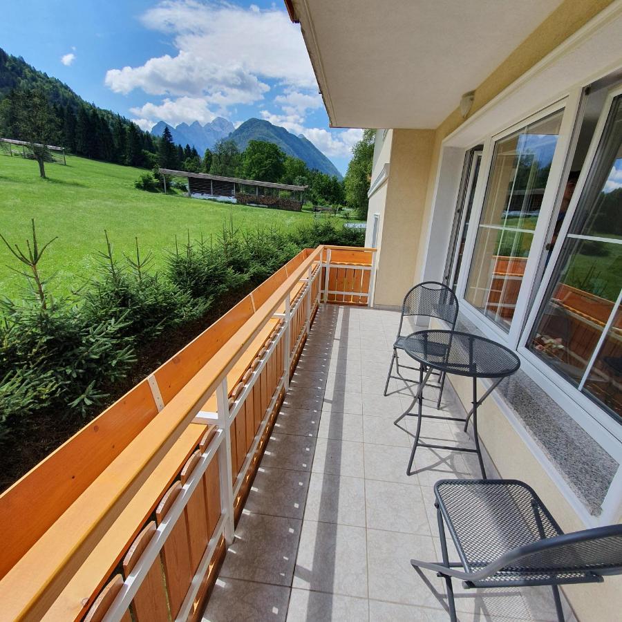 Apartma Rozle Mojstrana Exterior foto
